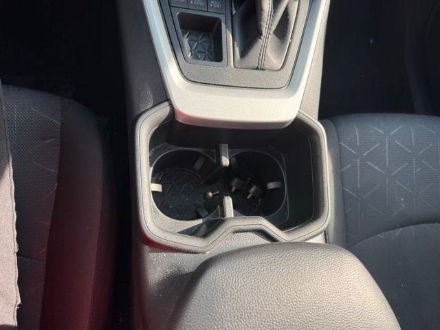 2025 Toyota RAV4 XLE AWD