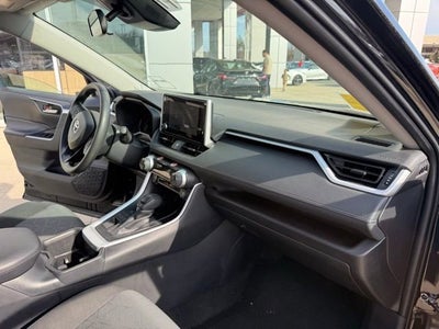 2025 Toyota RAV4 XLE AWD