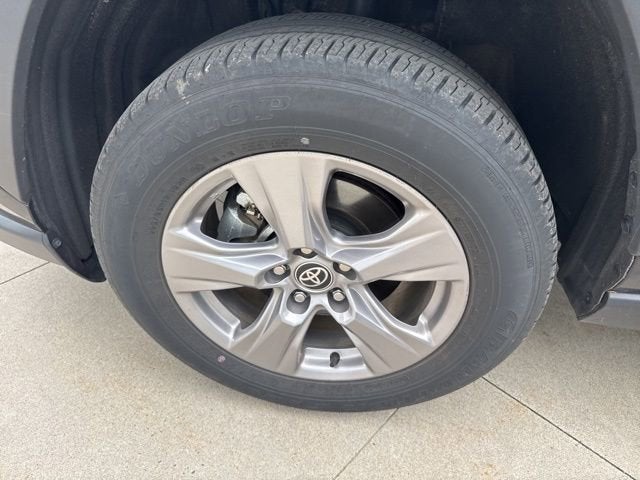 2025 Toyota RAV4 XLE AWD