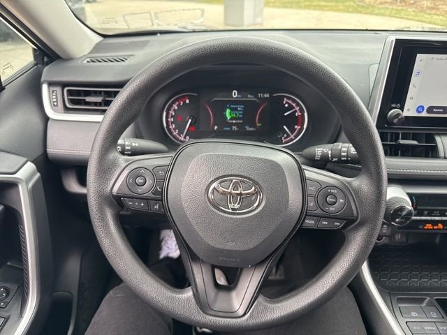 2025 Toyota RAV4 XLE AWD