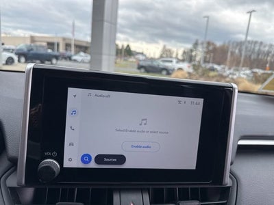 2025 Toyota RAV4 XLE AWD