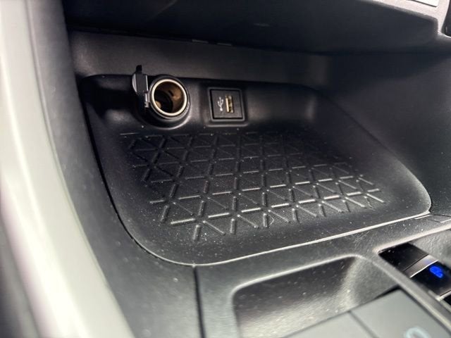 2025 Toyota RAV4 XLE AWD