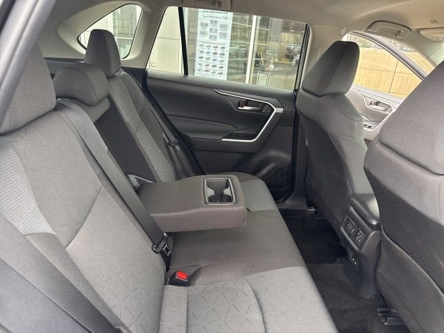 2025 Toyota RAV4 XLE AWD