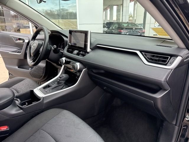 2025 Toyota RAV4 XLE AWD