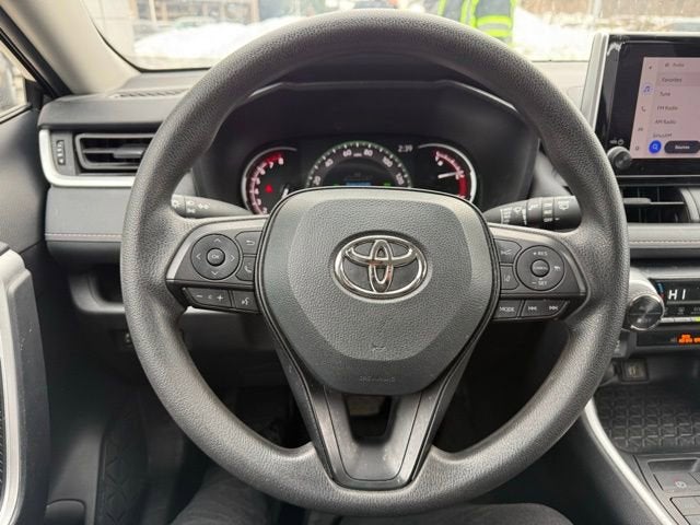 2025 Toyota RAV4 XLE AWD
