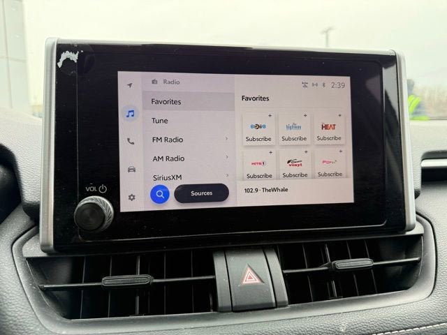 2025 Toyota RAV4 XLE AWD