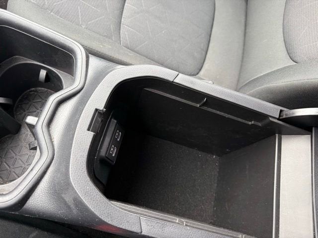 2025 Toyota RAV4 XLE AWD