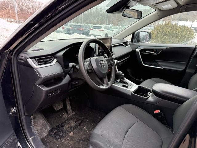 2025 Toyota RAV4 XLE AWD