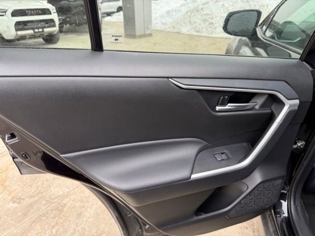 2025 Toyota RAV4 XLE AWD