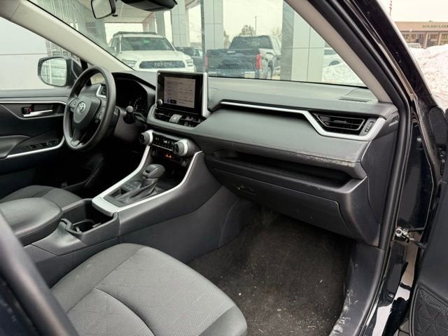 2025 Toyota RAV4 XLE AWD