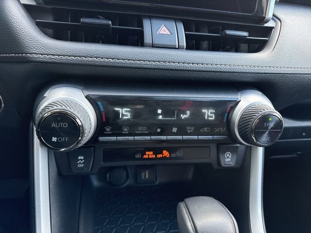 2025 Toyota RAV4 XLE AWD