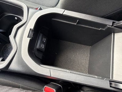 2025 Toyota RAV4 XLE AWD