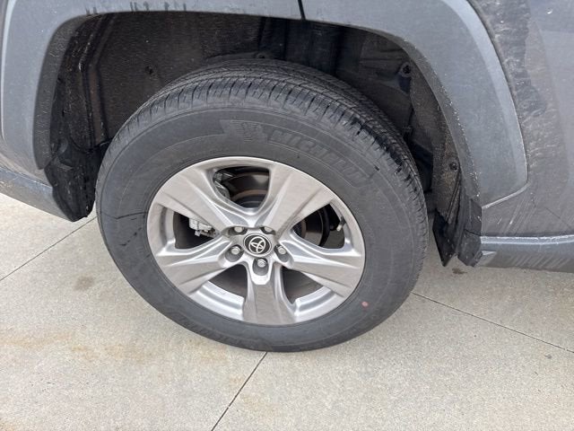 2025 Toyota RAV4 XLE AWD