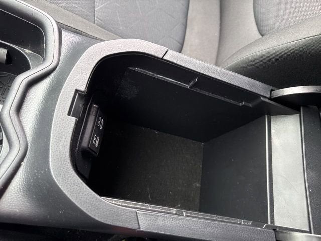 2025 Toyota RAV4 XLE AWD