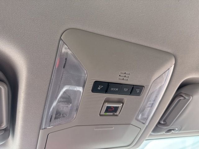 2025 Toyota RAV4 XLE AWD