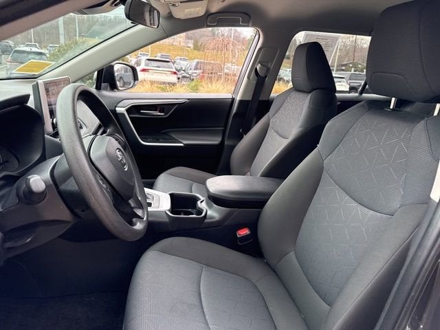 2025 Toyota RAV4 XLE AWD