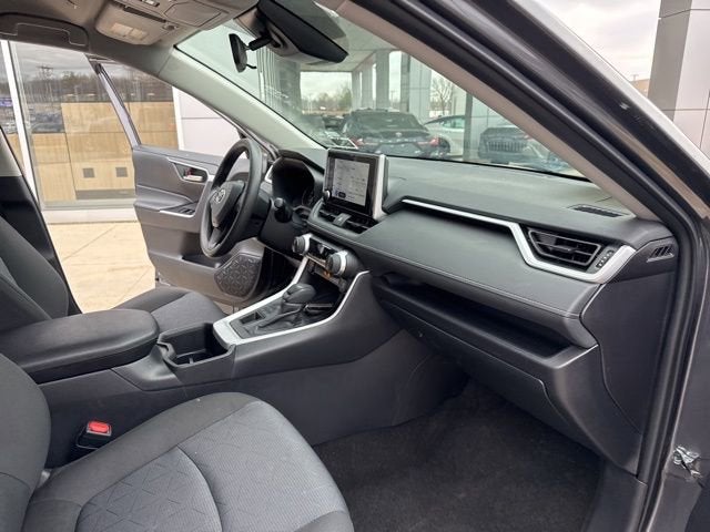 2025 Toyota RAV4 XLE AWD