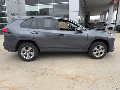 2025 Toyota RAV4 XLE AWD