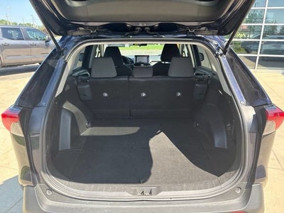 2025 Toyota RAV4 XLE AWD