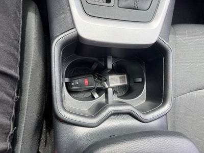 2025 Toyota RAV4 XLE AWD