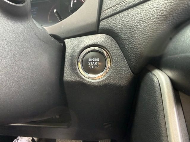 2025 Toyota RAV4 XLE AWD