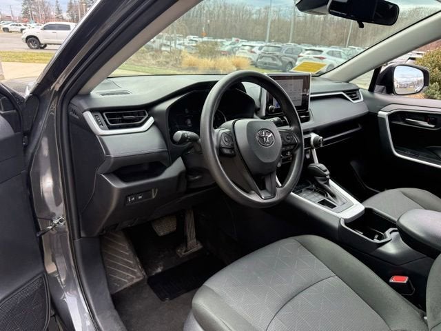 2025 Toyota RAV4 XLE AWD