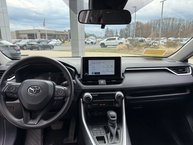 2025 Toyota RAV4 XLE AWD