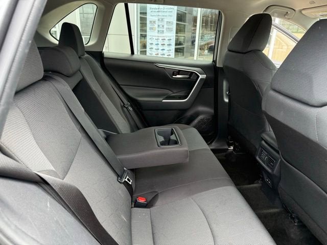 2025 Toyota RAV4 XLE AWD