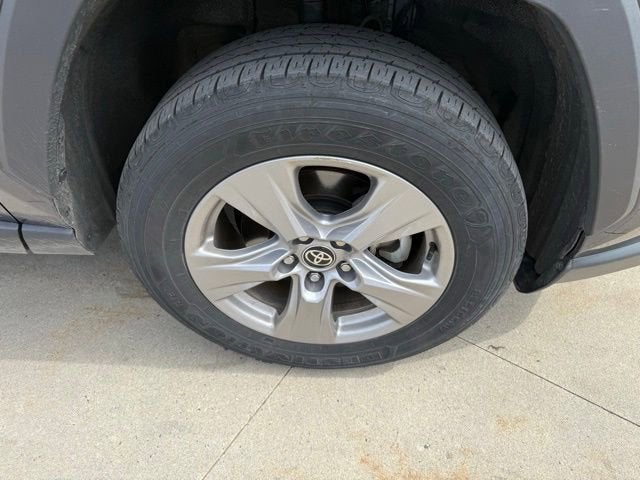 2025 Toyota RAV4 XLE AWD