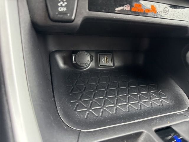 2025 Toyota RAV4 XLE AWD