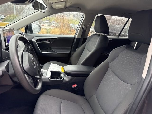 2025 Toyota RAV4 XLE AWD