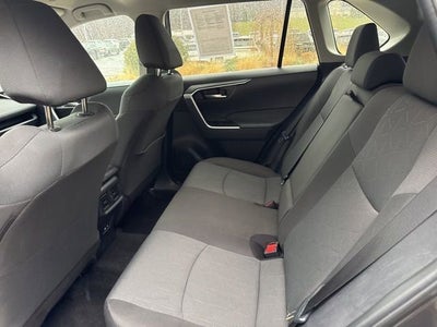 2025 Toyota RAV4 XLE AWD