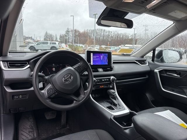 2025 Toyota RAV4 XLE AWD