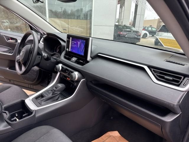 2025 Toyota RAV4 XLE AWD