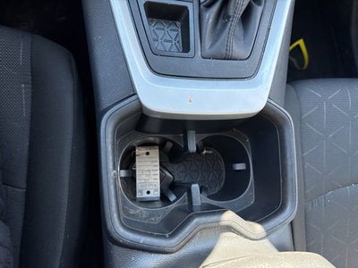 2025 Toyota RAV4 XLE AWD