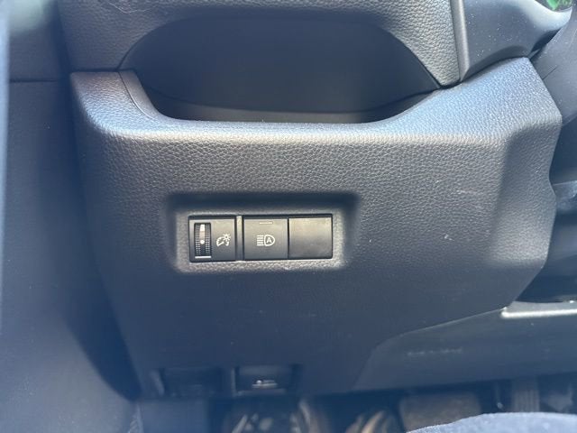 2025 Toyota RAV4 XLE AWD