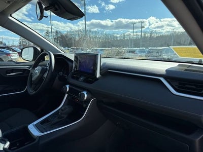 2025 Toyota RAV4 XLE AWD