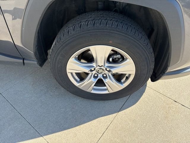 2025 Toyota RAV4 XLE AWD