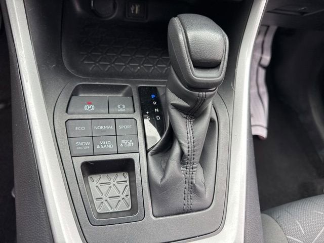 2025 Toyota RAV4 XLE AWD