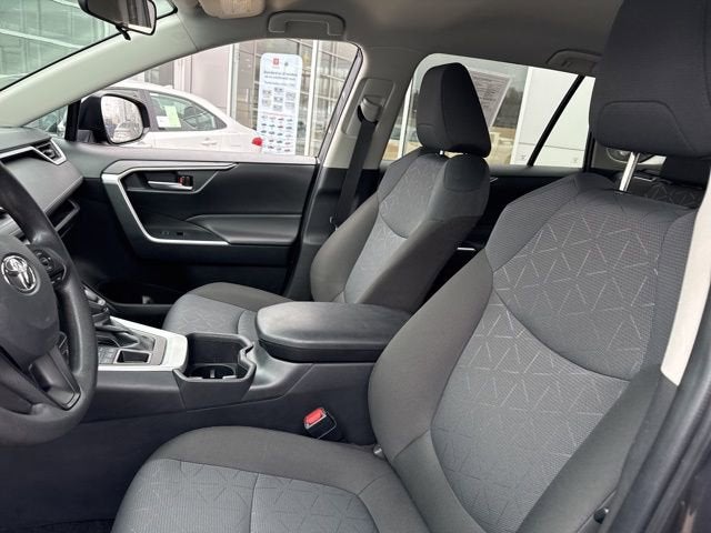 2025 Toyota RAV4 XLE AWD