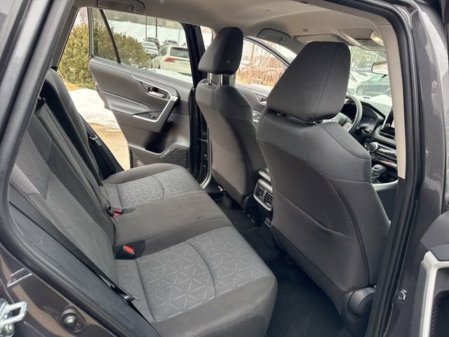 2025 Toyota RAV4 XLE AWD