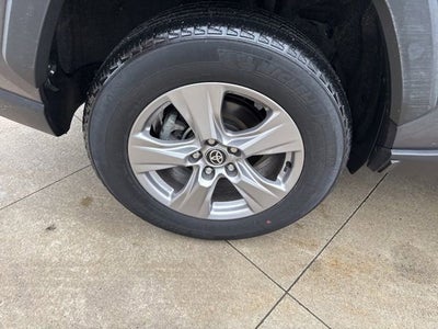 2025 Toyota RAV4 XLE AWD