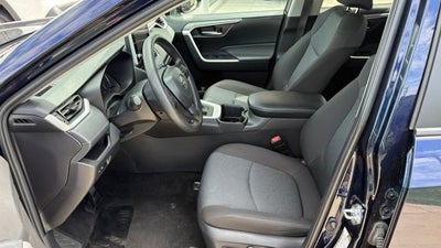 2025 Toyota RAV4 XLE AWD