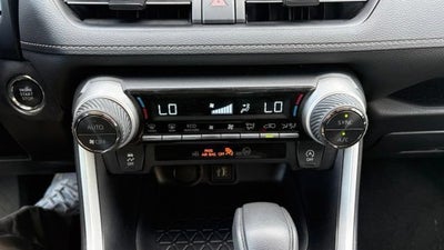2025 Toyota RAV4 XLE AWD