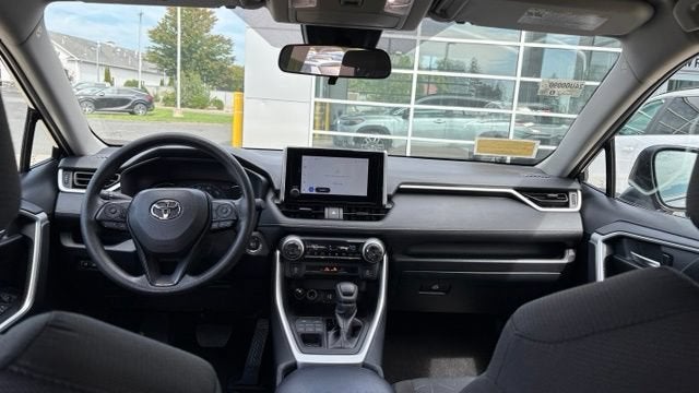 2025 Toyota RAV4 XLE AWD