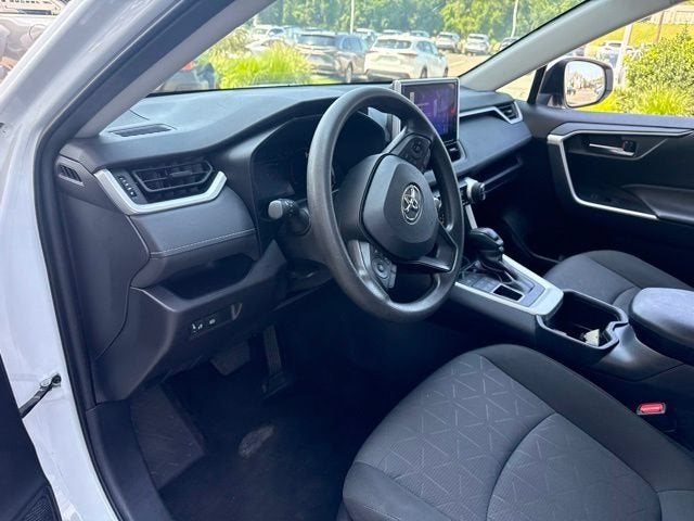 2025 Toyota RAV4 XLE AWD