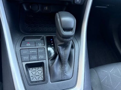 2025 Toyota RAV4 XLE AWD