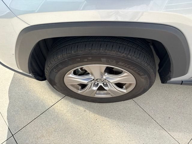 2025 Toyota RAV4 XLE AWD
