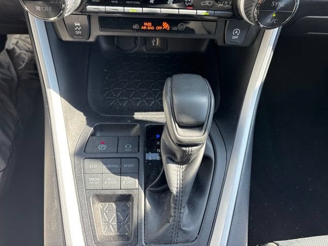 2025 Toyota RAV4 XLE AWD