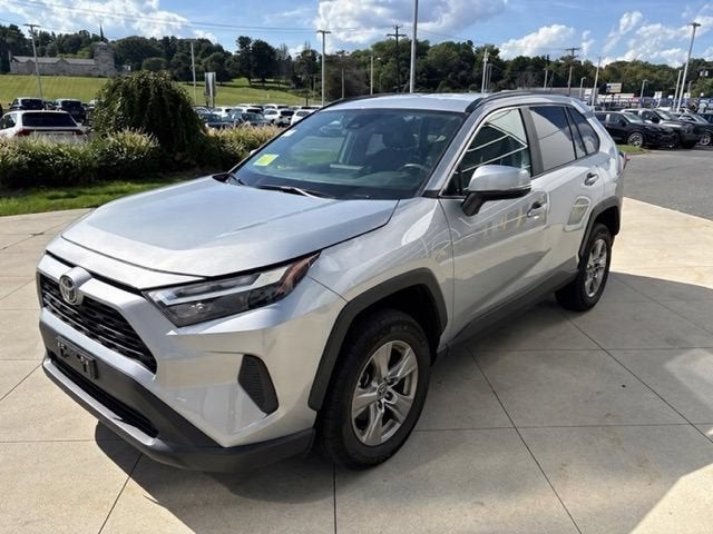 2025 Toyota RAV4 XLE AWD